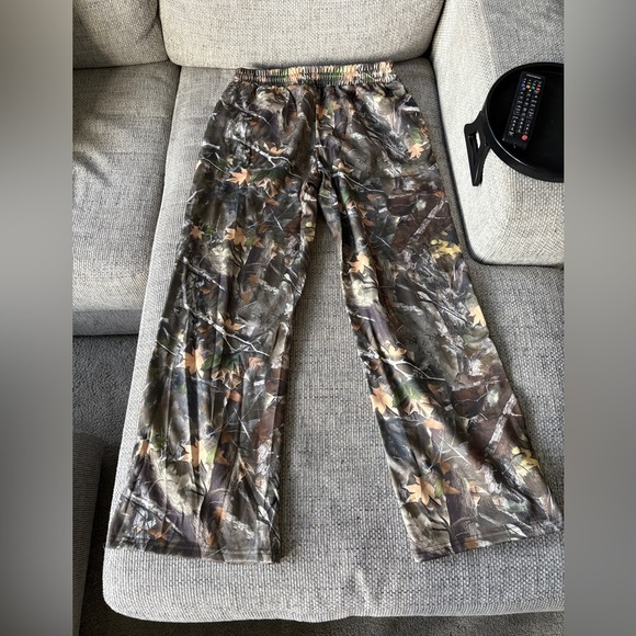 Mens Manfinity Camo Loose Fit Pants - Picture 5 of 5